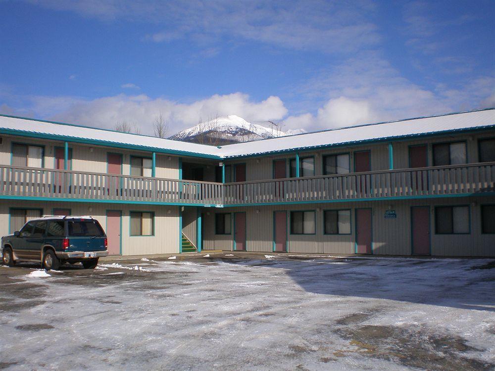 Alpine Inn Valemount Exterior foto